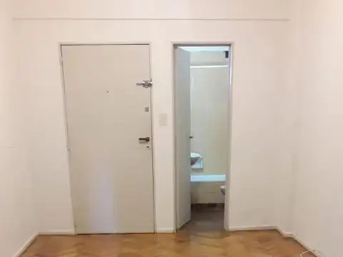 Departamento en Venta en Botanico, USD 65.000