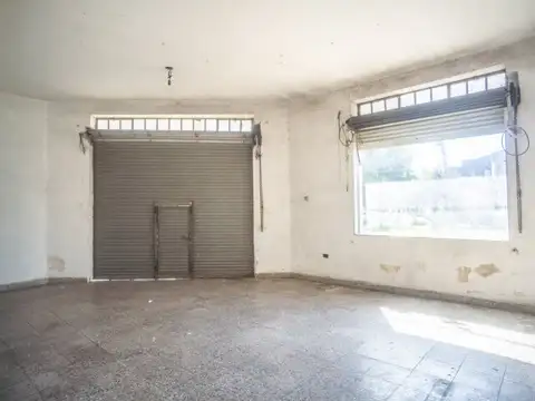 Depto Tipo Casa en Venta en El Palomar, USD 85.000