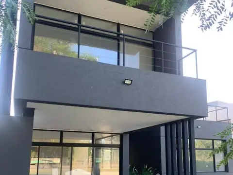 Haras Santa Maria, Casa en Venta.