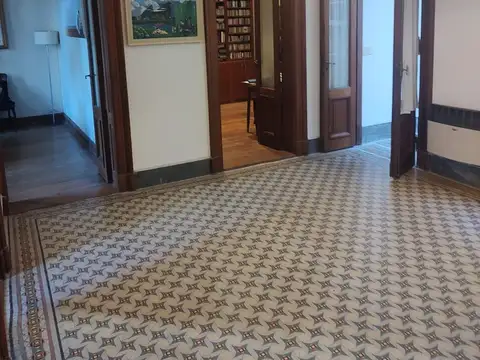 Depto Tipo Casa 5 ambientes con 2 baños