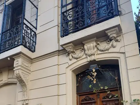 Depto Tipo Casa en Venta de 4 dormitorios