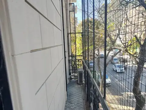 Depto Tipo Casa en Venta de 5 ambientes
