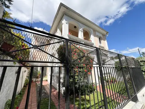 Casa en Venta de 5 dormitorios