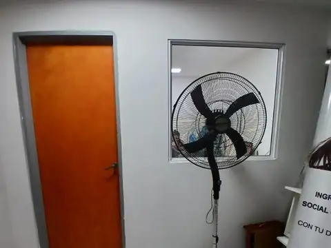 Local en Venta Via Pública