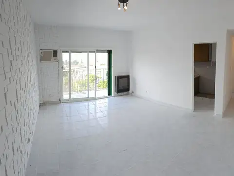 Departamento 2 Ambientes con Escritorio Balcon Cocina independiente