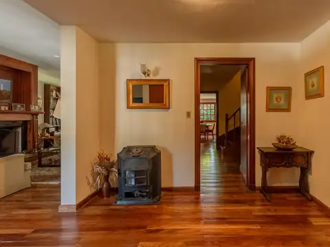Casa 6 ambientes con 6 baños
