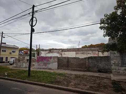 TERRENO EN ESQUINA BARRIO LUDUEÑA