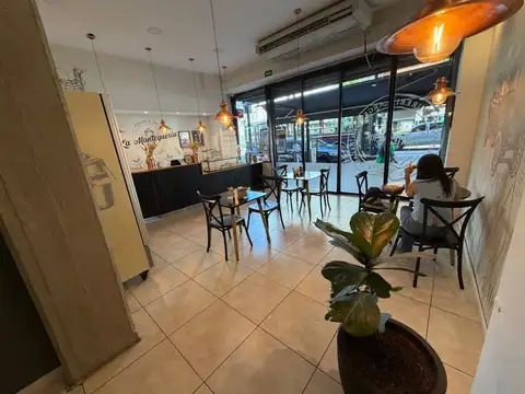 Local en Venta en Barrio Norte, USD 490.000