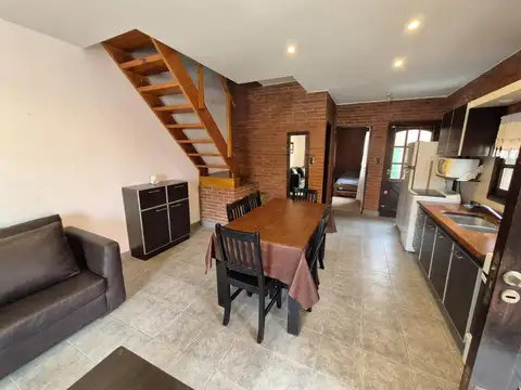 Depto Tipo Casa en Venta de 3 ambientes
