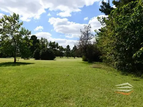 Terreno en Venta de 1833,0 m2