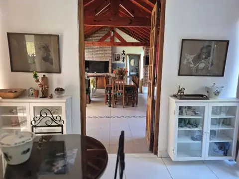 CASA EN VENTA EN CAPILLA DEL SEÑOR C/PILETA