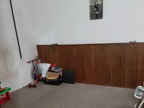 Depto Tipo Casa en Venta 57 años