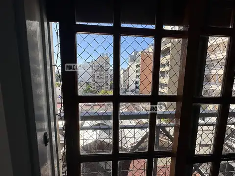 Departamento en Alquiler en Villa Luro, $ 950.000