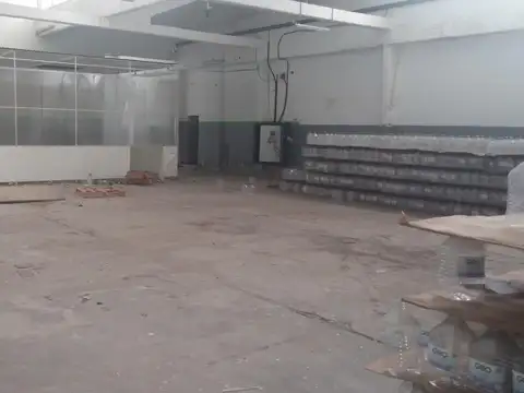 Galpon en Alquiler en Billinghurst, USD 11.500