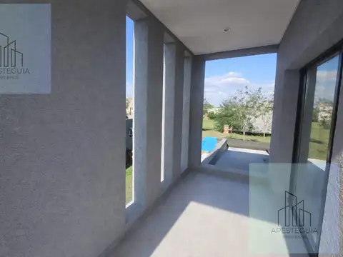 Casa en Venta al Este