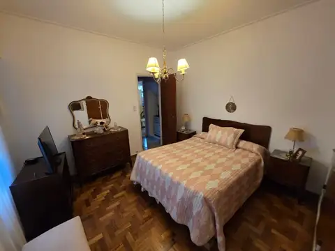 Depto Tipo Casa en Venta con 1 cocheras