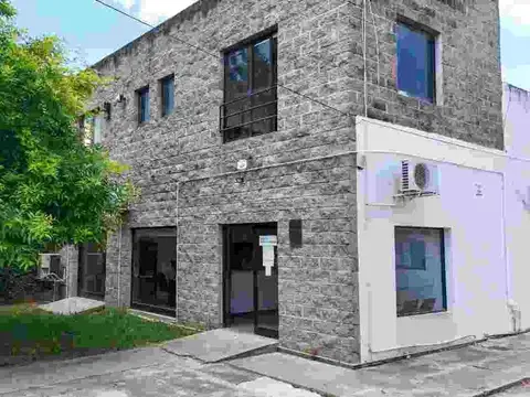 OFICINAS EN VENTA SOBRE RUTA 8, PILAR