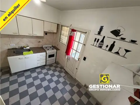 Casa en Alquiler en Valentín Alsina, $ 800.000