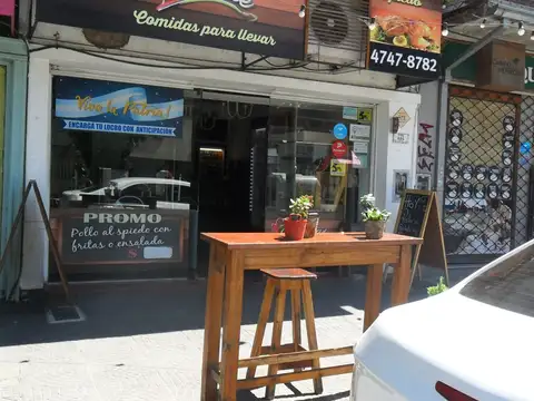 Alquiler local en Acassuso en calle Perù ideal gastronomía