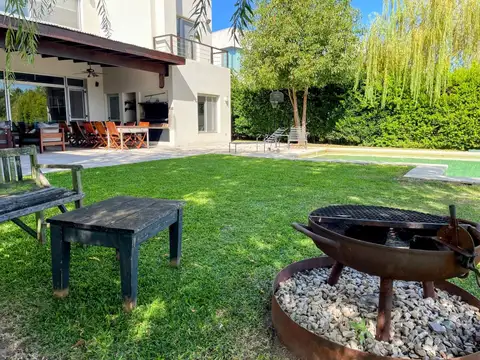 Casa en Venta al Oeste