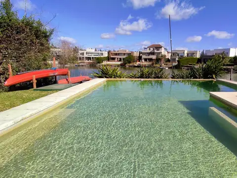 Casa en Venta de 6 dormitorios