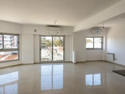 Departamento en Venta en Ramos Mejía, USD 161.000