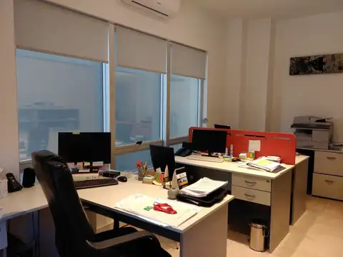Oficina en Venta en Vicente Lopez Vias / Maipu, USD 349.000