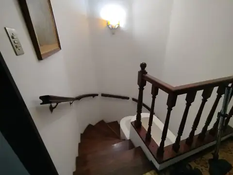 Casa en Alquiler con 1 cochera