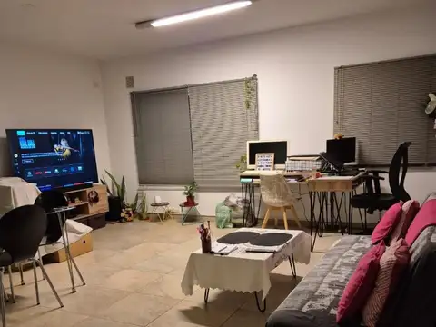 Oficina 3 ambientes con 2 baños