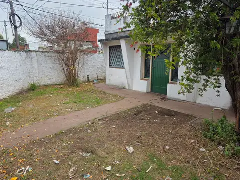 Galpon en Alquiler en Martin Coronado, $ 350.000