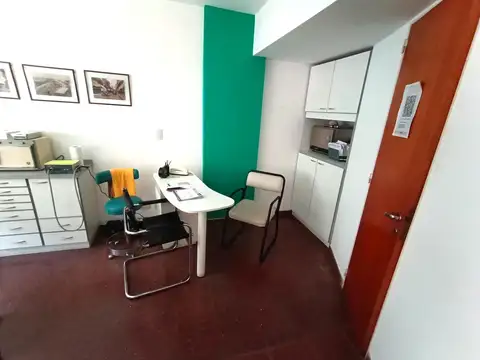 VENTA CONSULTORIO ODONTOLÓGICO EN CLINICA BARRIO MARTIN