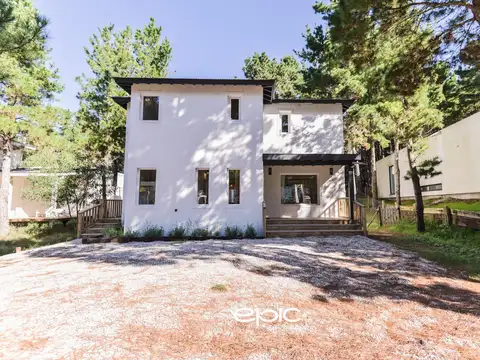 Casa en Venta en Barrio Cerrado Costa Esmeralda, USD 350.000