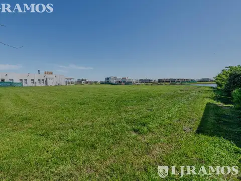 Terreno en Venta en Puertos - Barrio Marinas, USD 320.000