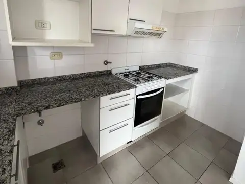 Departamento 3 ambientes con 1 baño