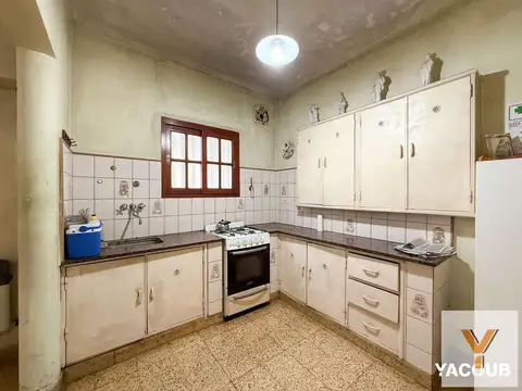 Casa 3 ambientes con 1 baño