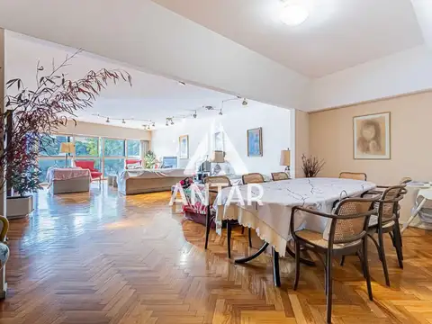Departamento 5 ambientes con 3 baños