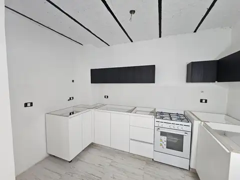 Depto Tipo Casa en Venta 50 años
