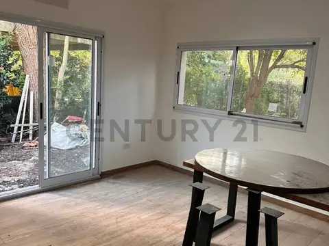 Casa en venta City Bell 135 entre 469 y 470. POSIBILIDAD DE FINANCIACION