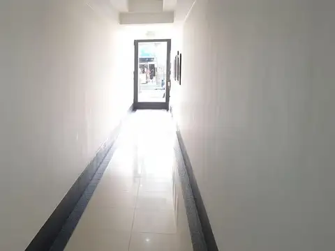 Departamento en Alquiler en Castelar Norte, $ 460.000