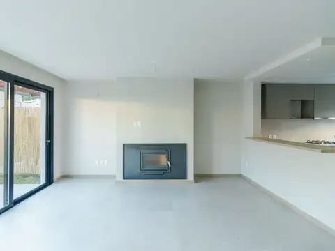Casa en Venta en Carrasco Norte, USD 425.000