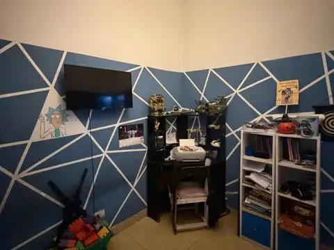 Casa 4 ambientes con 2 baños