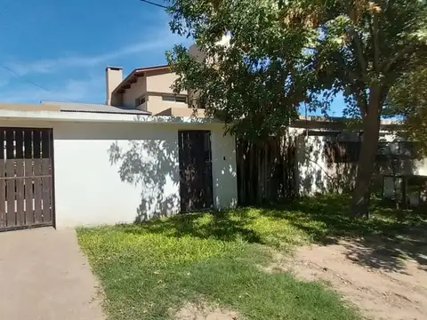 Venta | Casa | 3 Dormitorios | Cochera | Piscina | Ibarlucea