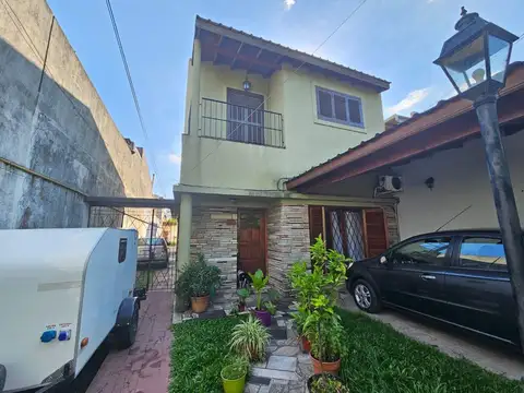 Depto Tipo Casa en Venta en Sarandi, USD 113.000