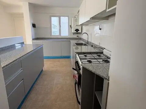 Departamento en Alquiler con 1 cocheras