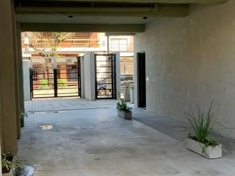 Departamento en Venta en Villa Luzuriaga, USD 115.000