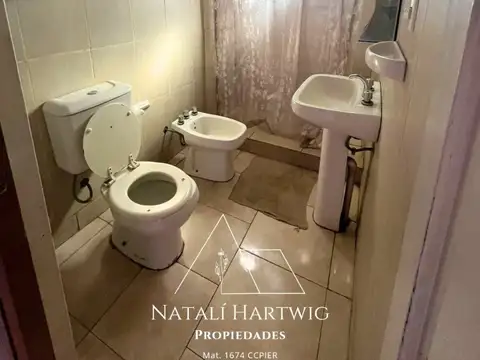 Casa en Venta. Vista al lago