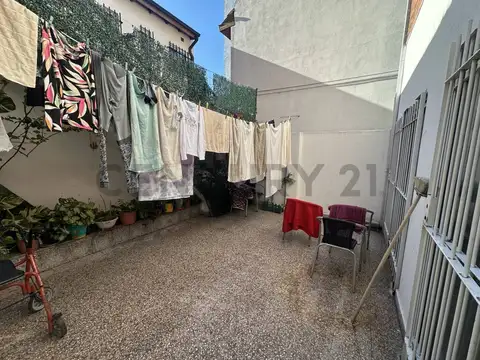 Depto Tipo Casa en Venta de 4 ambientes