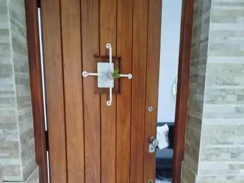 Depto Tipo Casa en Venta de 4 ambientes