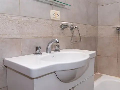Depto Tipo Casa 3 ambientes con 1 baño
