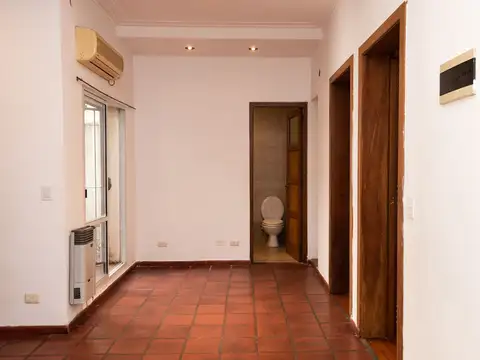 Depto Tipo Casa en Venta 68 años
